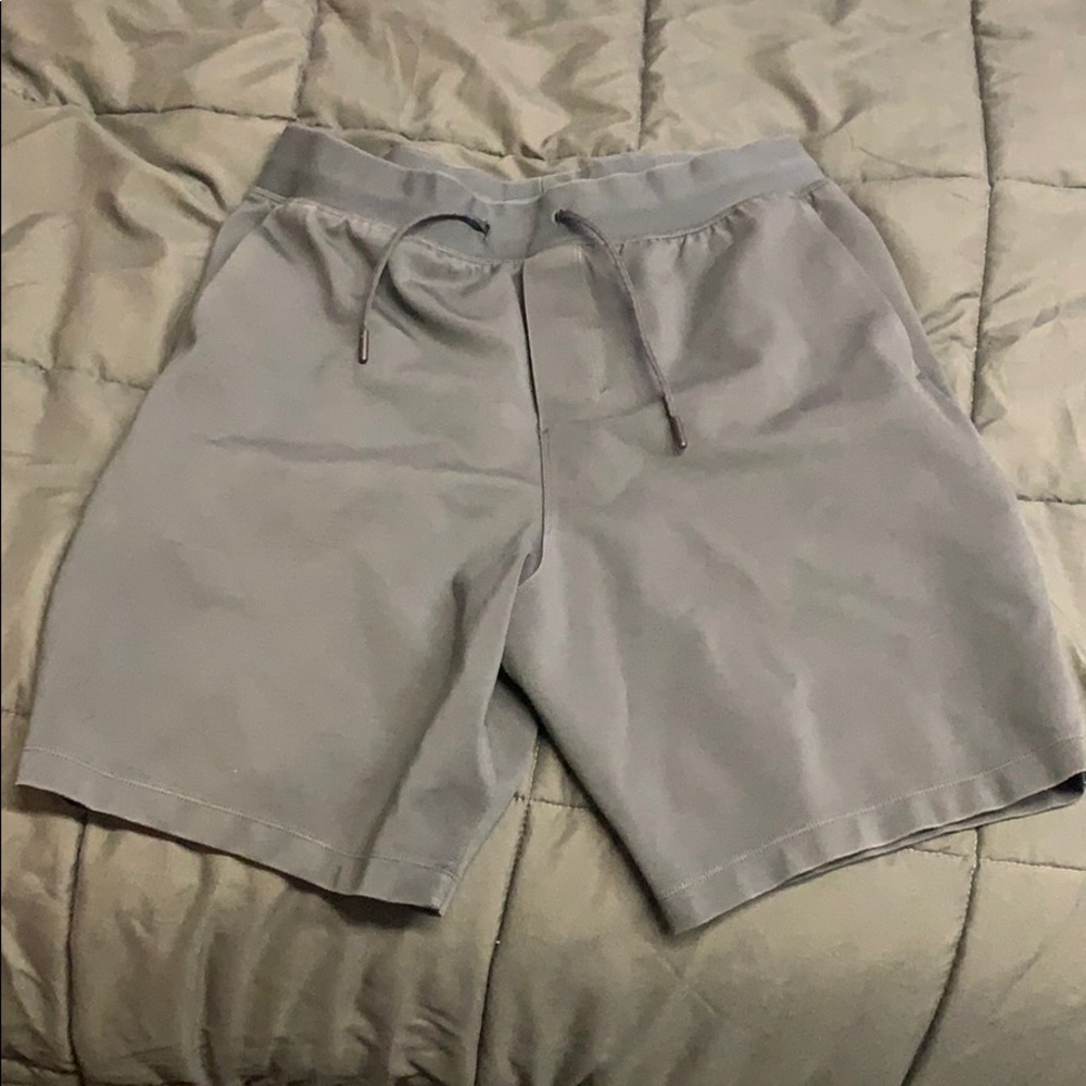 Lulu lemon gray shorts